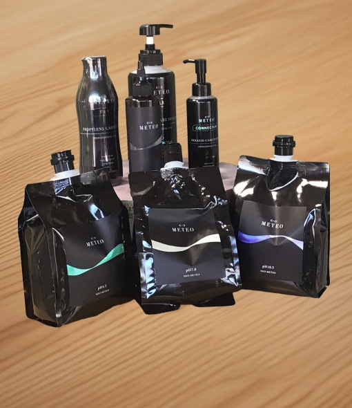 今、YouTubeやInstagramで話題!メテオ商材を使った施術が可能です。